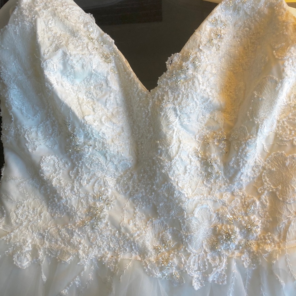 Tea Length wedding dress - Ivory- Unaltered